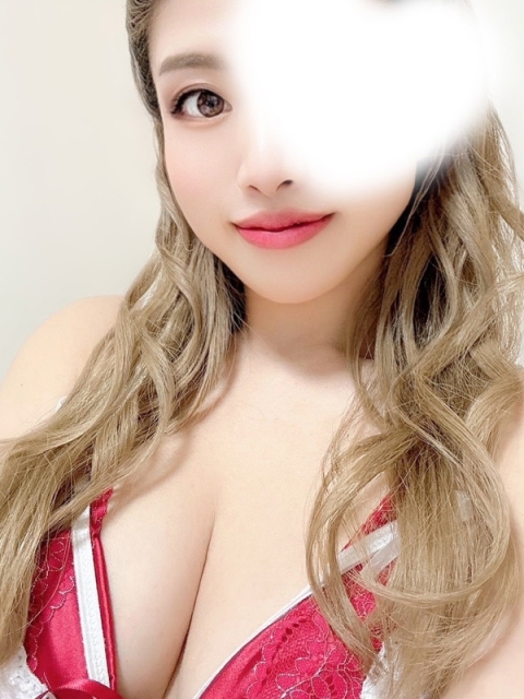 鈴瀬みいな